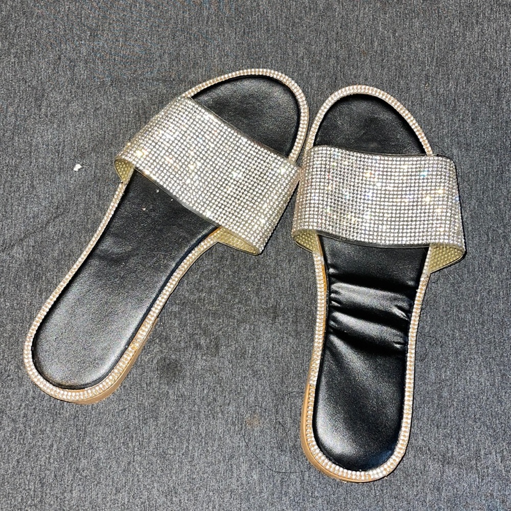Diamonds sandals